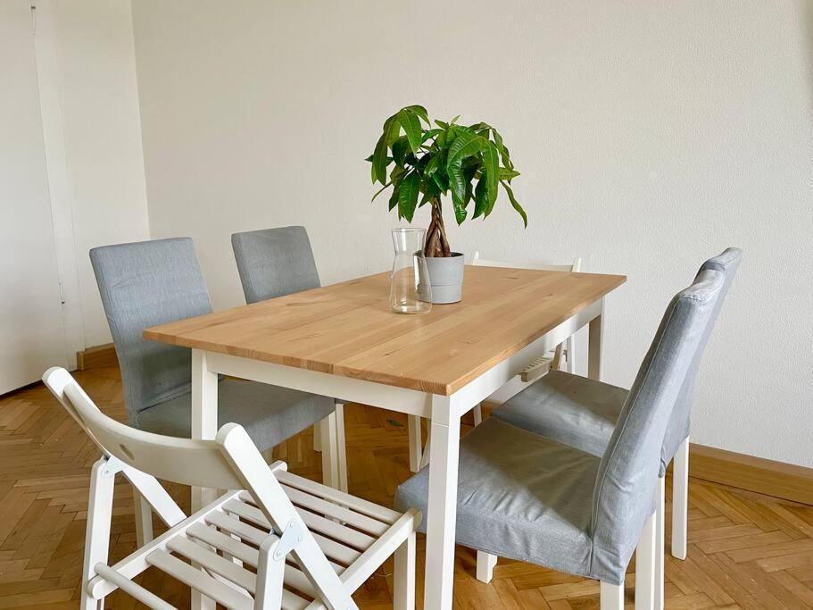 55M2 Stylish Apartment With Netflix - 15 Min To Center Wien Exterior foto